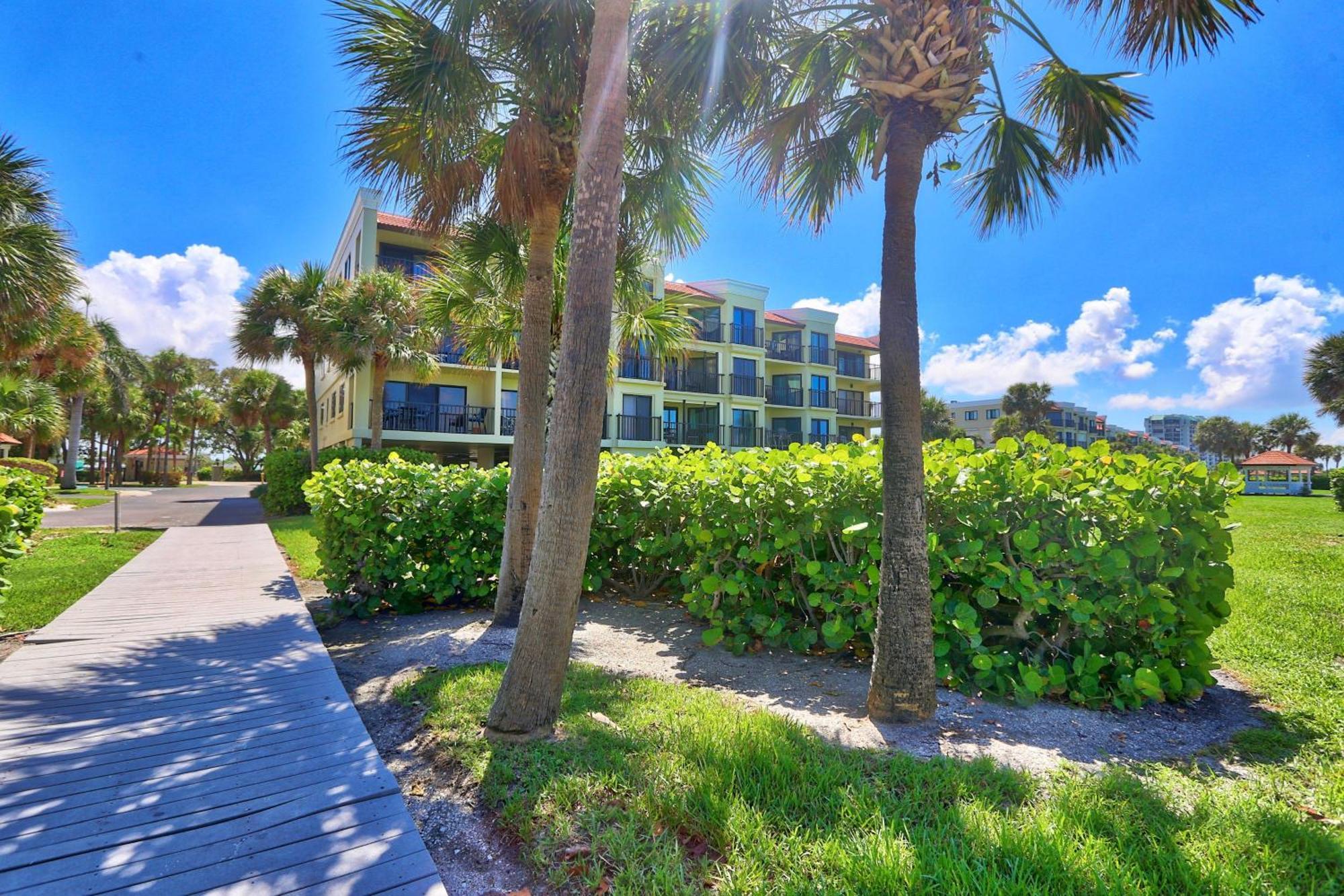 Land'S End 11-406 Beach Front - Premier Villa St. Pete Beach Exterior photo